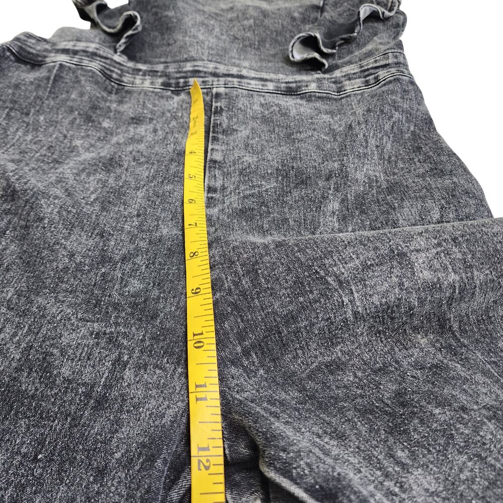 Vici Womens Jonesy Flared Leg Denim Jumpsuit Size Medium Black Acid Wash Ruffle - Picture 12 of 14